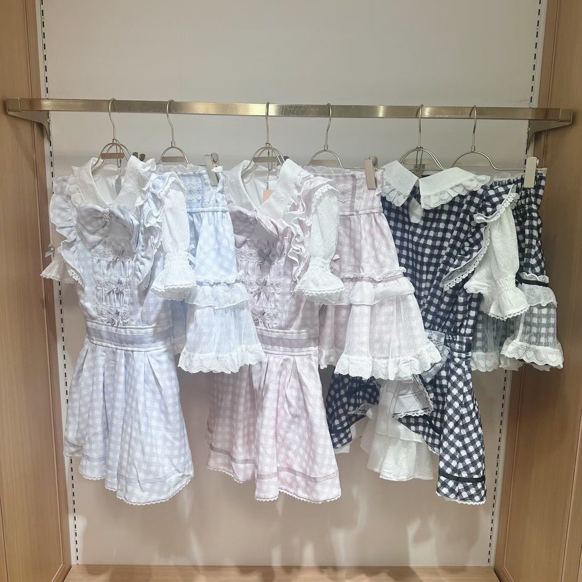 ❤︎ 𝐋𝐈𝐙 𝐋𝐈𝐒𝐀 近鉄Pass'e店 ❤︎ \大好評につき再入荷