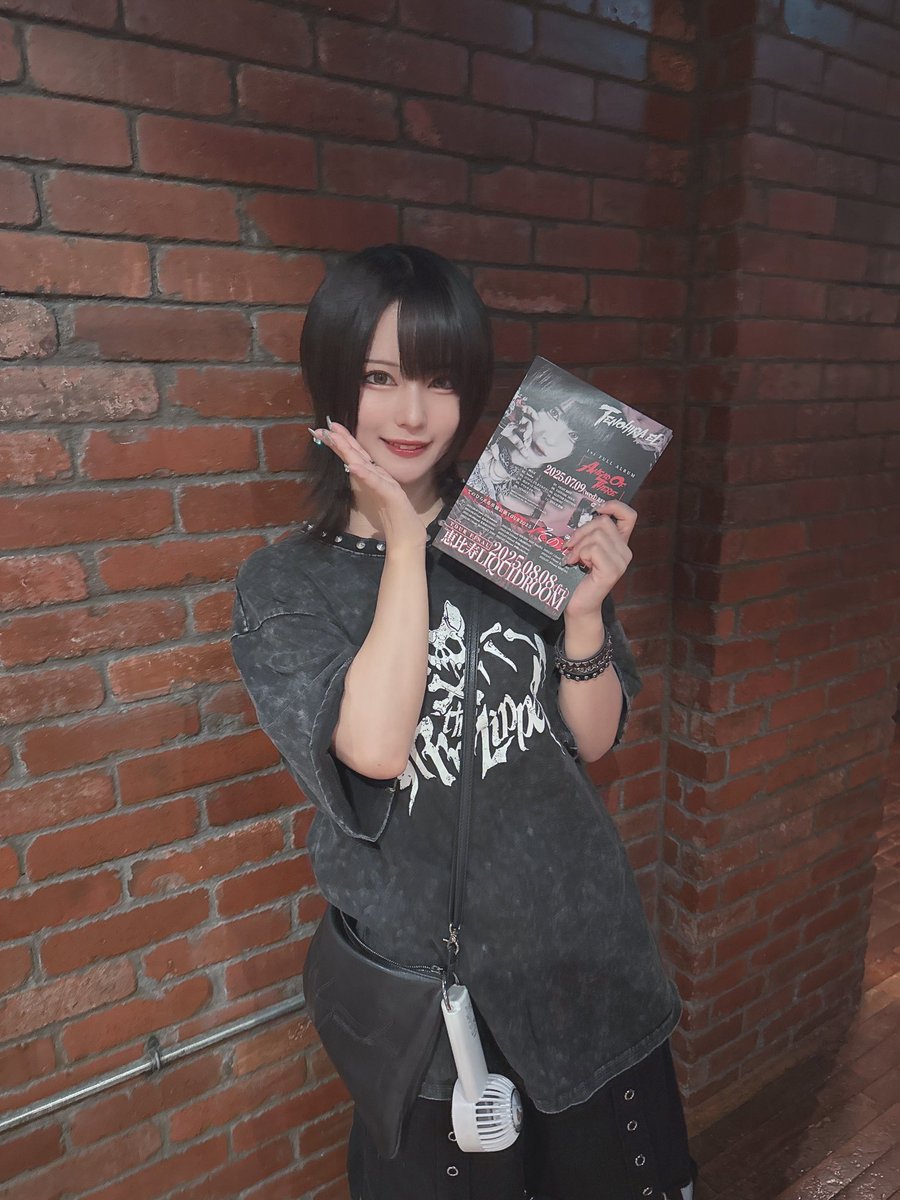 椎名ひかり 土下座ロード サイン色紙 【公式通販】