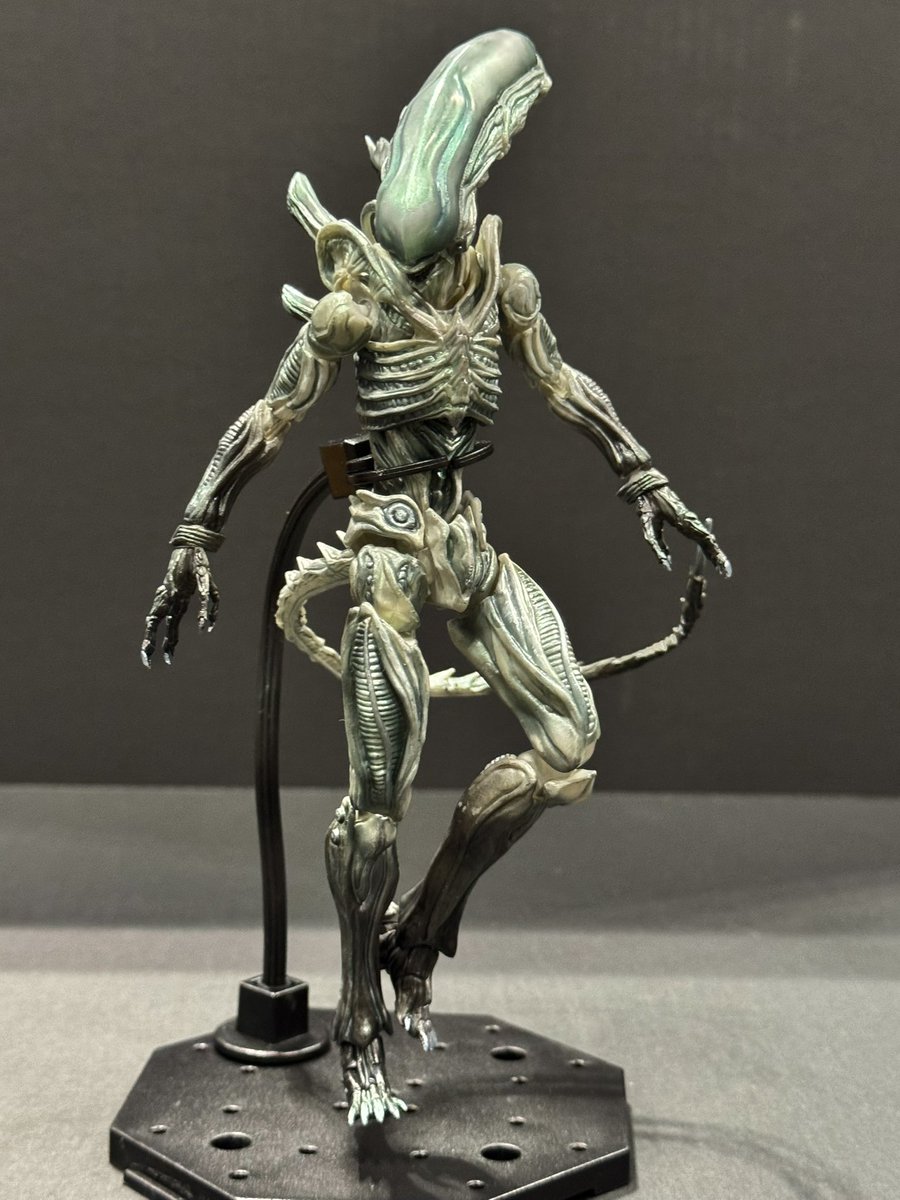 告知】 52toysから僕がデザイン、原型を担当したエイリアンのyoshi