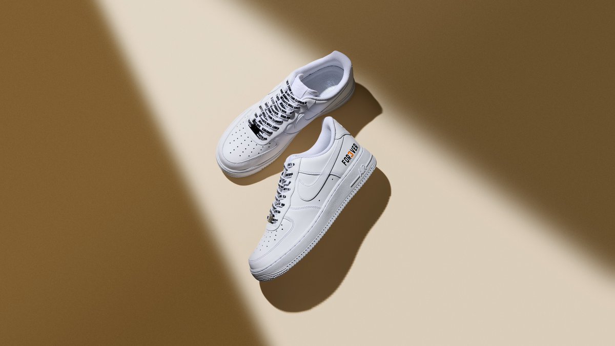 ナイキ エア フォース 1 '07 FOR3VER GIANTS 公式オンラインストアで8