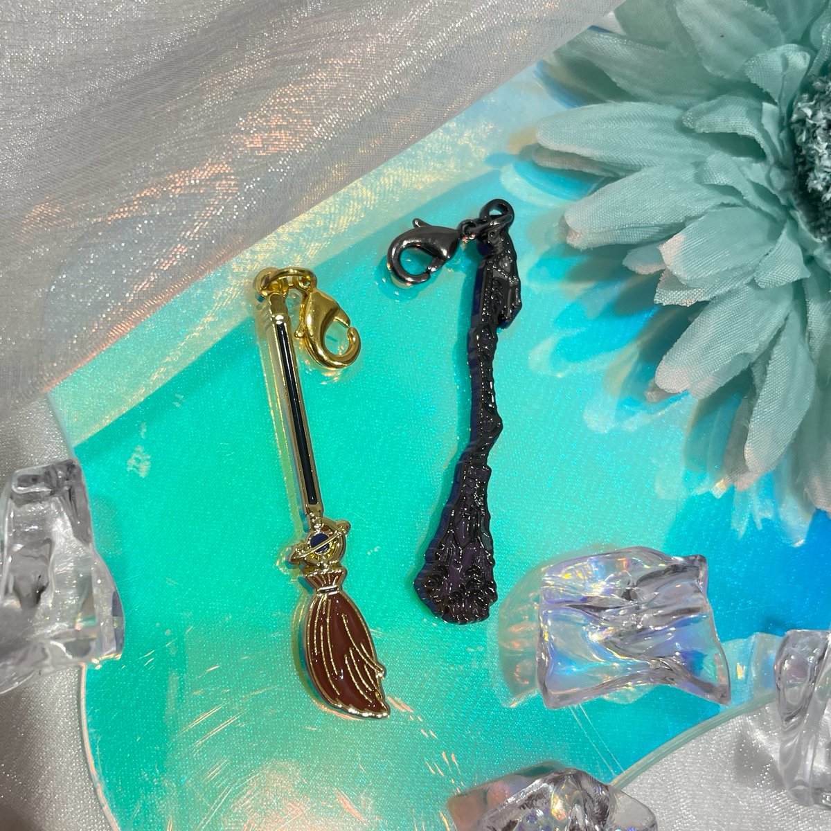 4th Anniversary Store】 後半期間に登場する トレーディング 箒