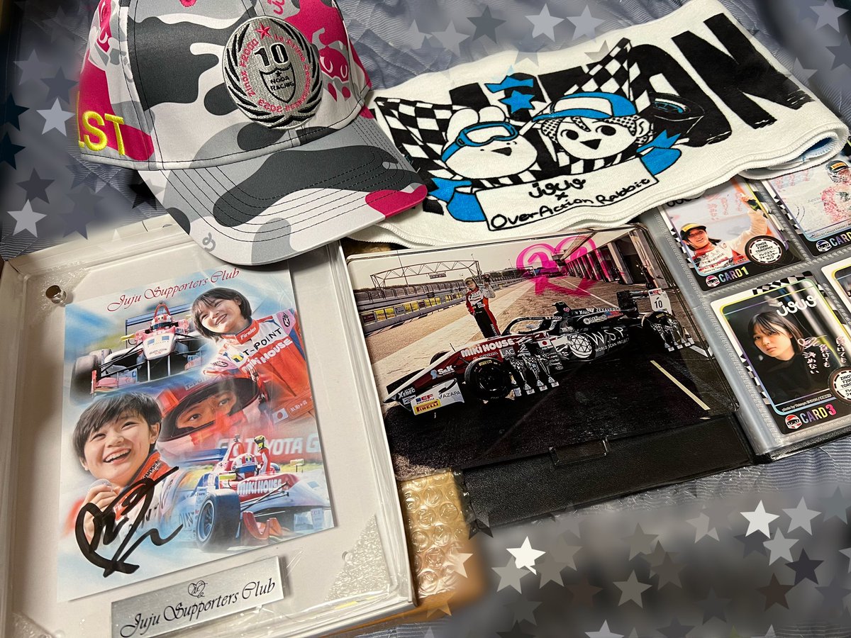 Jujuちゃんグッズ達😁 私はにわかファンではありません😊 Juju