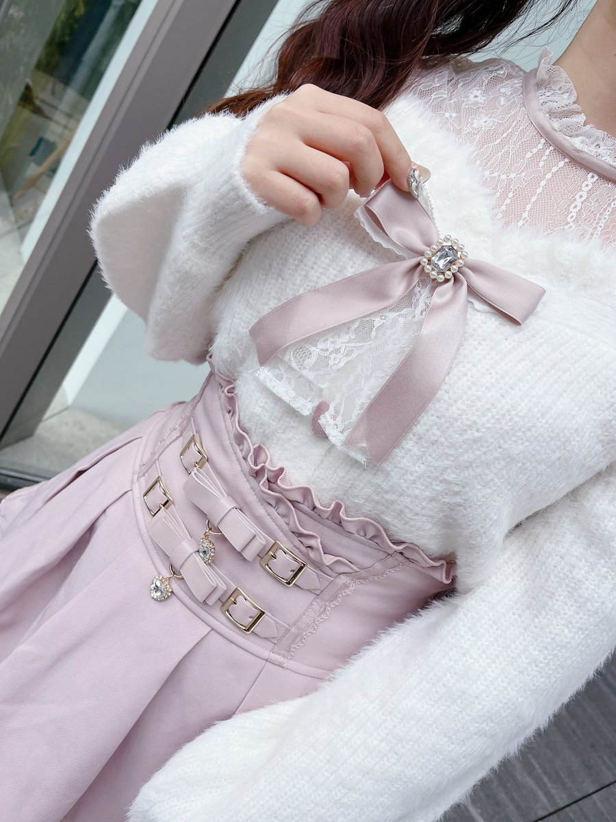 ㅤㅤㅤ -- 𝐍𝐞𝐰 𝐀𝐫𝐫𝐢𝐯𝐚𝐥 -- #レイヤード風肩あきニット