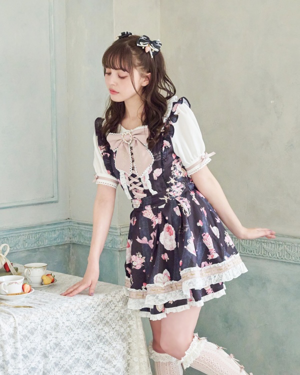 ❤︎ New Arrival ❤︎ 3/29(fri) 店頭発売✨ Salon de Fraise柄