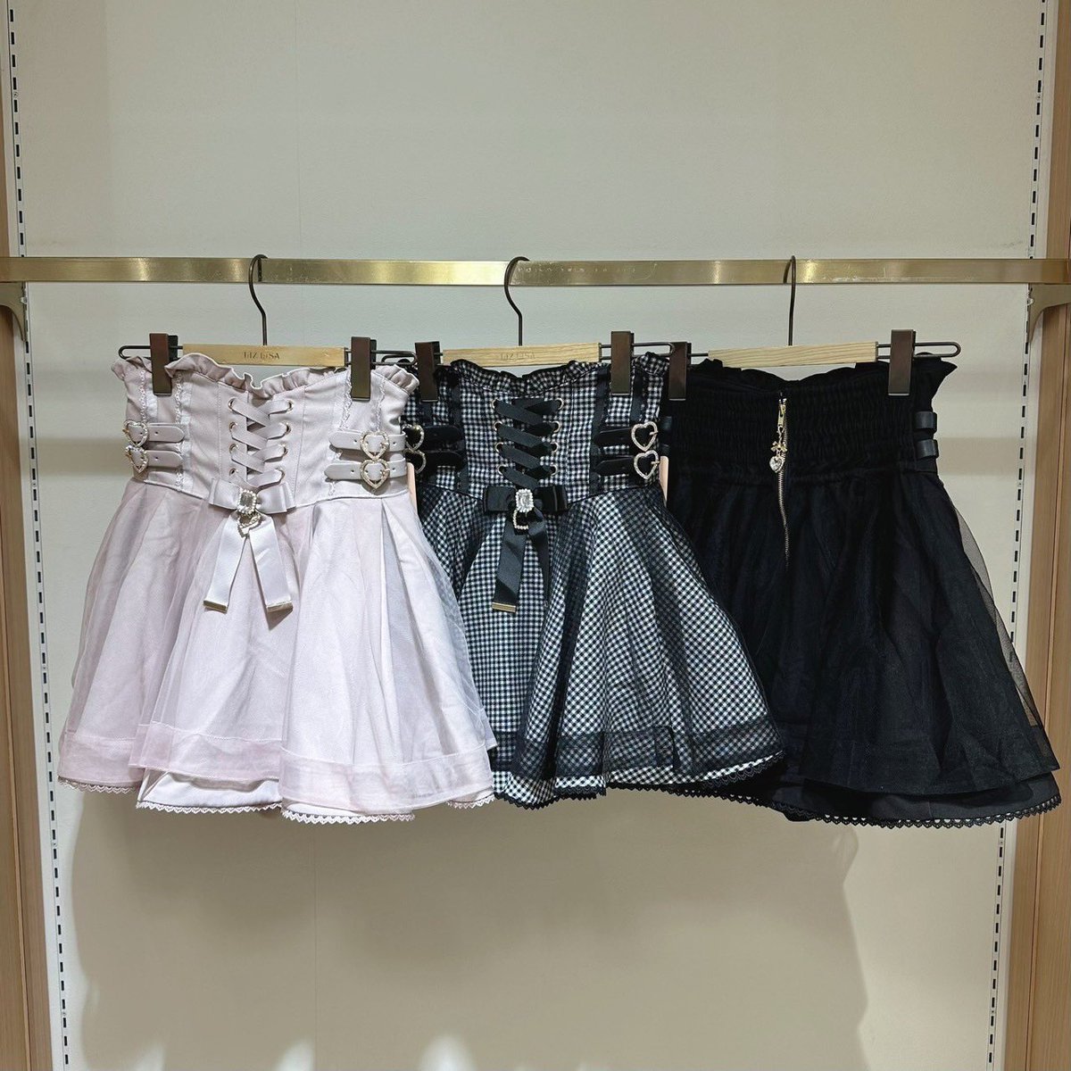 GNcZiEsasAAH59c.jpg?format=jpg