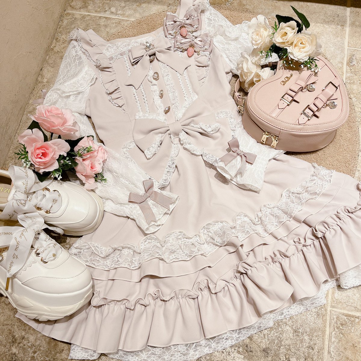 LIZLISA リズリサ ティアラリボンティアードワンピース ホワイト LIZ