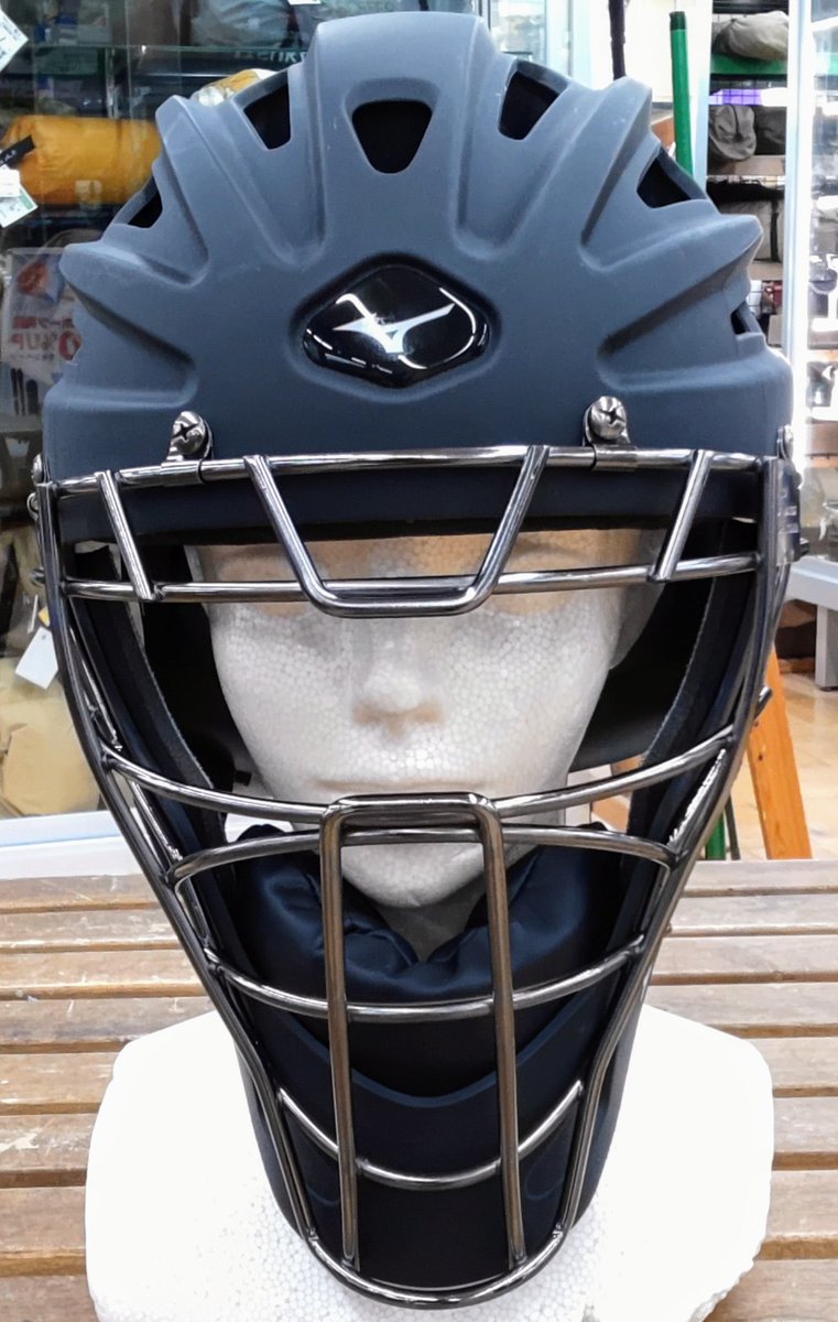 MIZUNO ホッケー型キャッチャーマスクお売りいただきました⚾ 現役時の