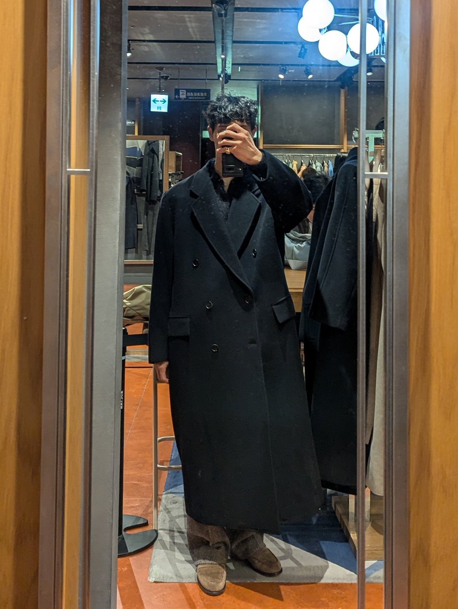 auralee SUPER FINE WOOL MOSSER CHESTERFIELD COAT サイズ4と5を着て