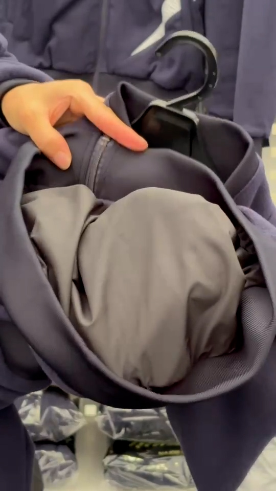 侍ジャパン⚾️】公式応援グッズ 担当者が推しポイントをご紹介！ 今回