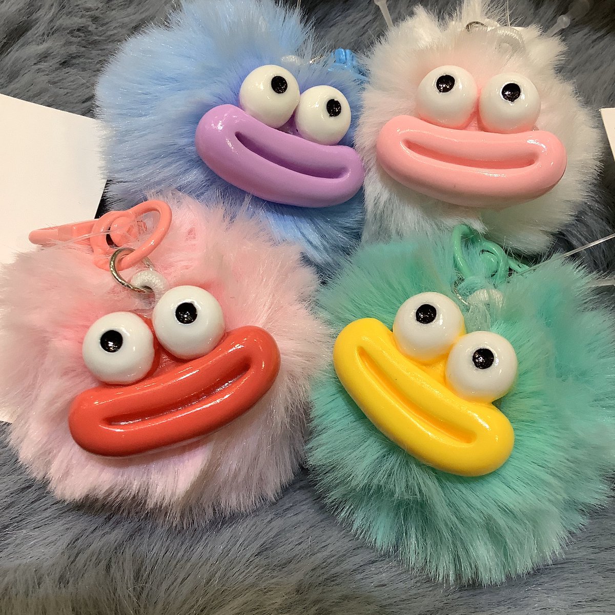 🧌商品紹介🧌 みんな大好きモンスターキーホルダー ございます