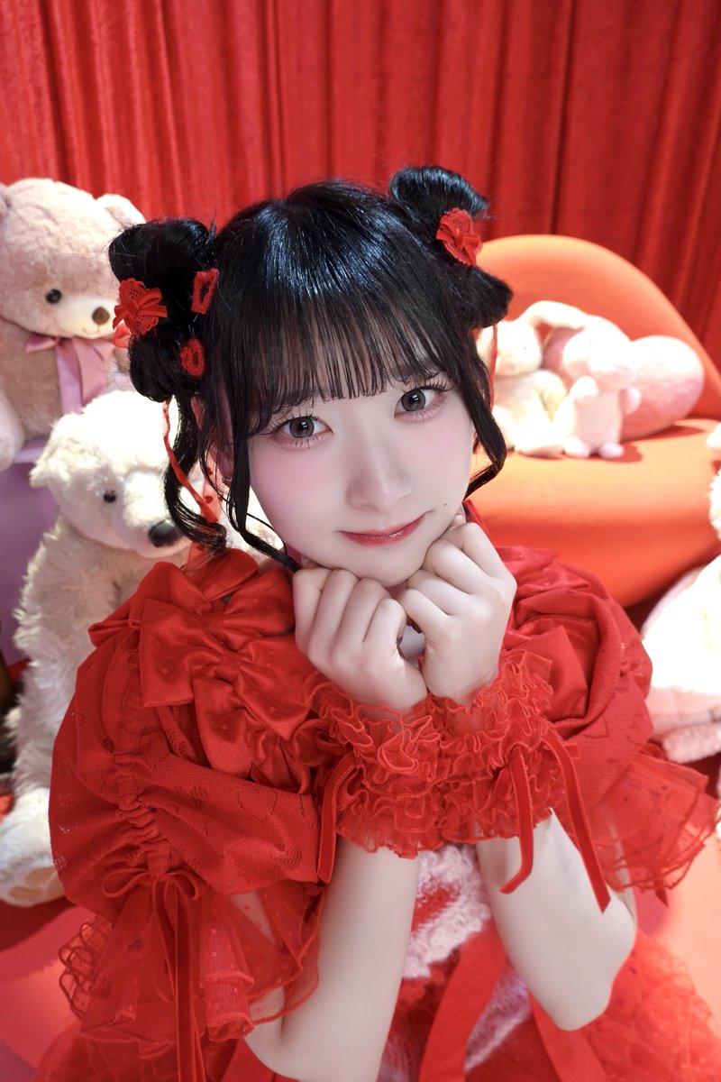 18th 両A面シングル「とくべチュ、して」 MV公開されました~~🎂♡ と