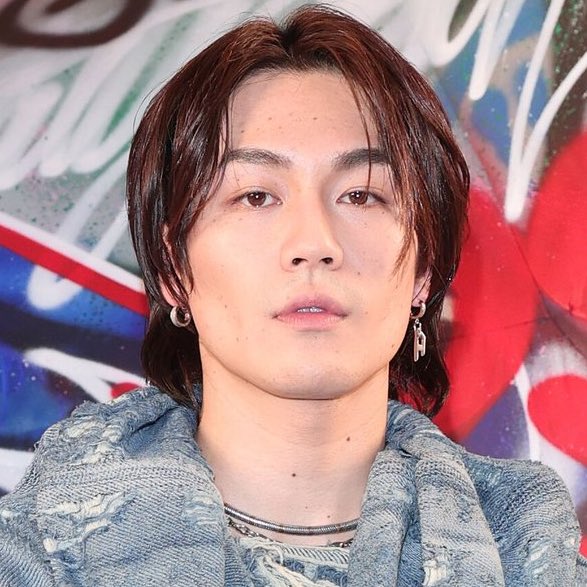 ディーゼルのピアスも凄く素敵、映えてるし。 これ欲しいな。 #松田元