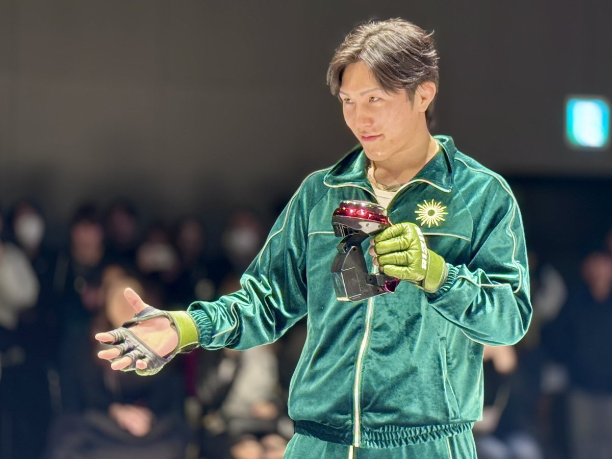 JTPT 伊藤裕樹 ベロア グリーン　RIZIN セットアップ