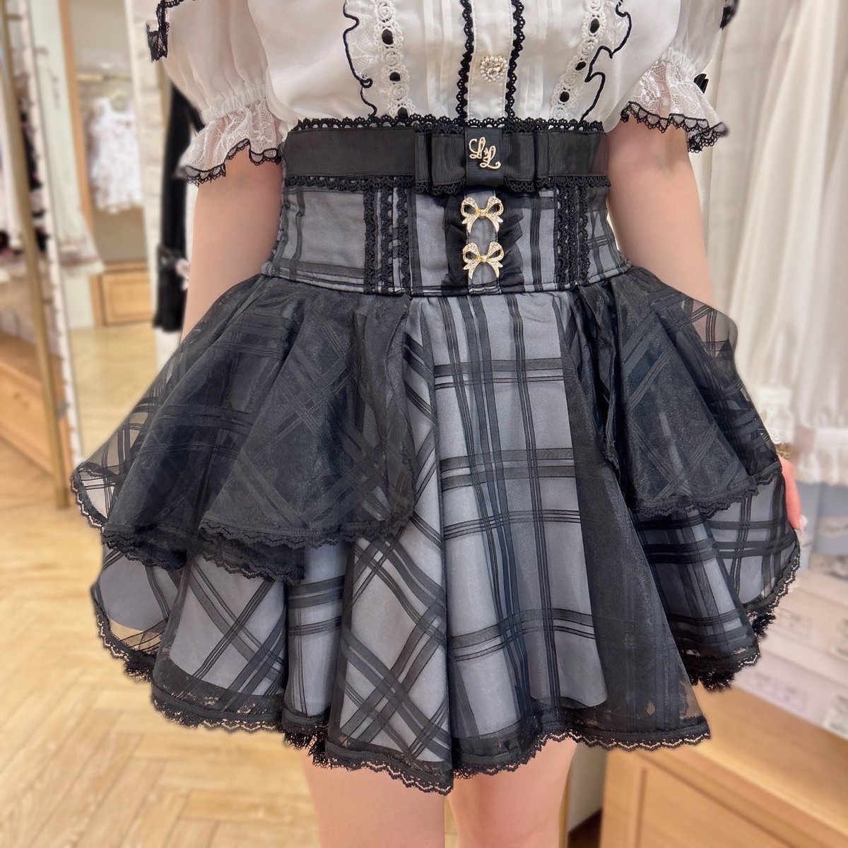 ❤︎ 𝐋𝐈𝐙 𝐋𝐈𝐒𝐀 近鉄Pass'e店 ❤︎ #シアーチェックフレア