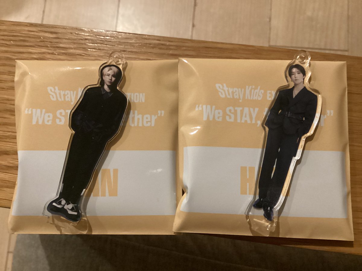 Stray Kids exhibition We STAY together スキズ展覧会交換 アクスタ