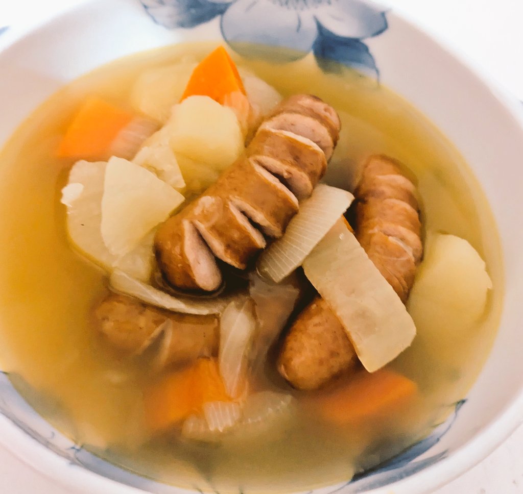 ただいま皆さんシャウエッセンでポトフ作るとなんでこんなに美味しいの