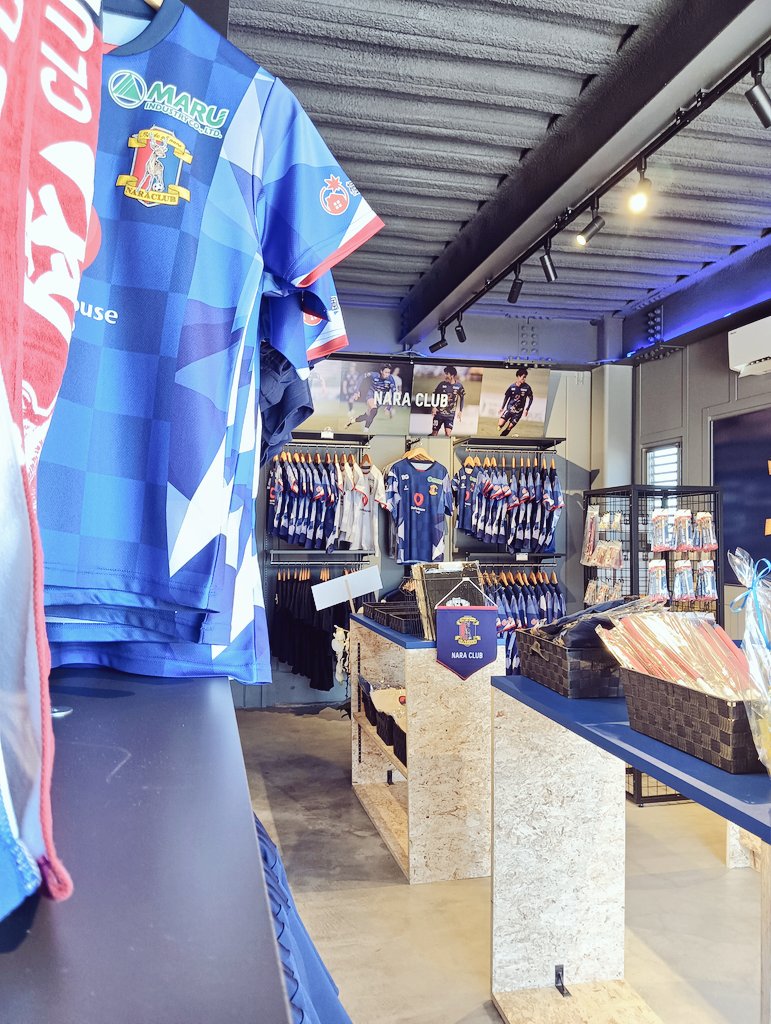 晴天の3連休の中日☀✨️ 皆さまいかがお過ごしでしょうか🦌 本日22日