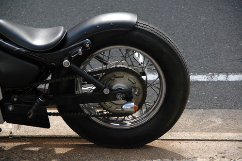 15インチなビンテージタイヤ : JET CUSTOM CYCLESのカスタムバイク日誌