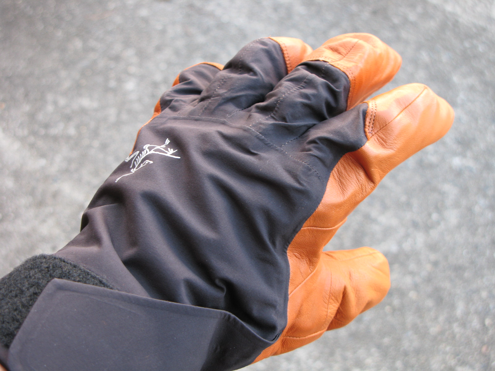 ARC'TERYX VERTICAL SV GLOVE : OUTDOOR SHOP MOOSE ブログ