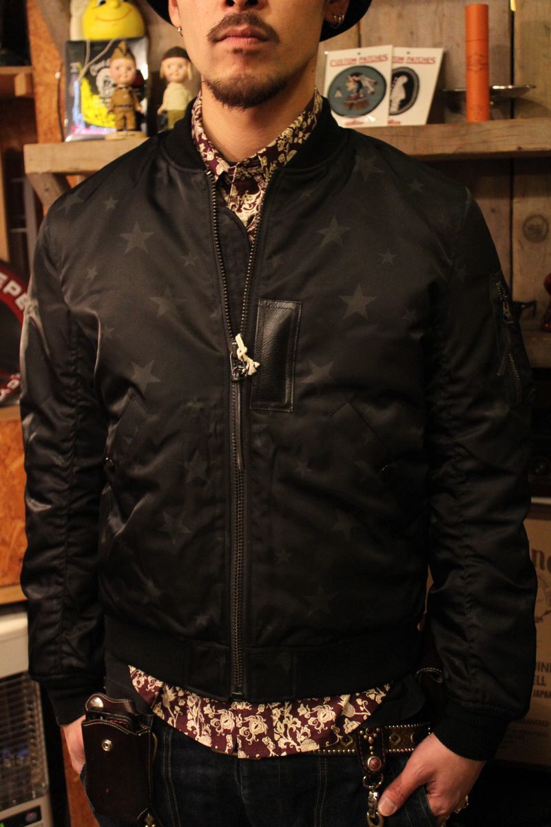 CALEE】（キャリー）