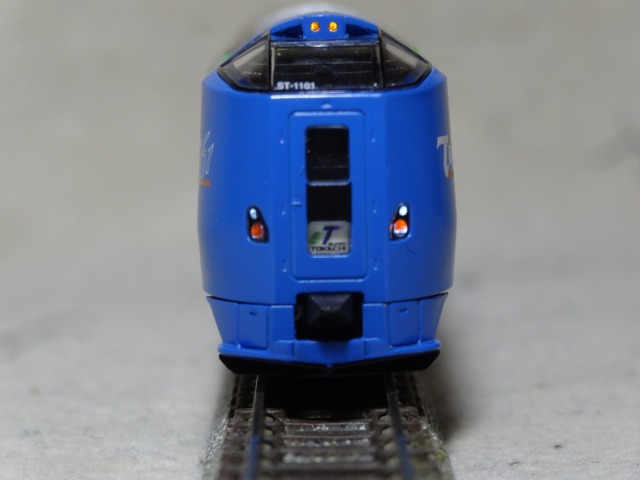 マイクロエース キハ261系1000番台 「スーパーとかち」 : 燕雀鉄道白津