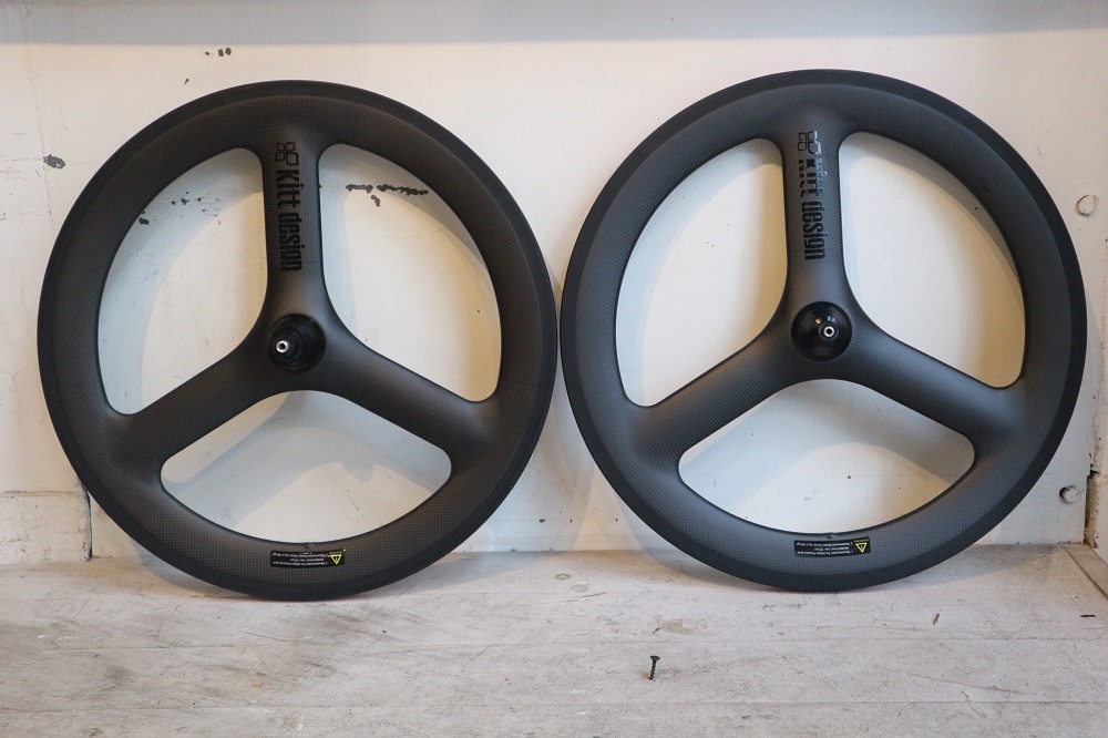 Kitt design / Cabon Wheel （キットデザイン/カーボンホイール