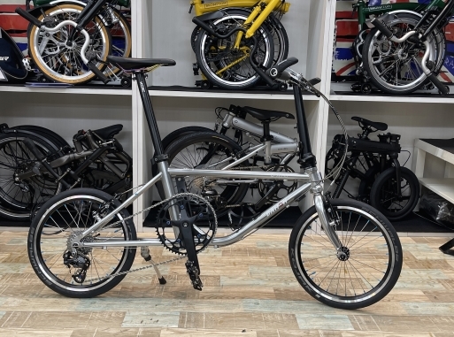 DAHON D-Zero 11速 カスタム仕様