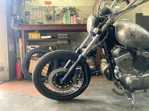 ビラーゴ250 カスタム N様号 ロングフォーク化 : JET CUSTOM CYCLESの