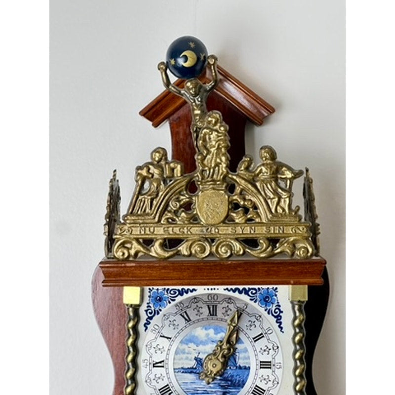 Zaandam Dutch Vintage Weight Driven Blue Delft Wall Clock – Pearl