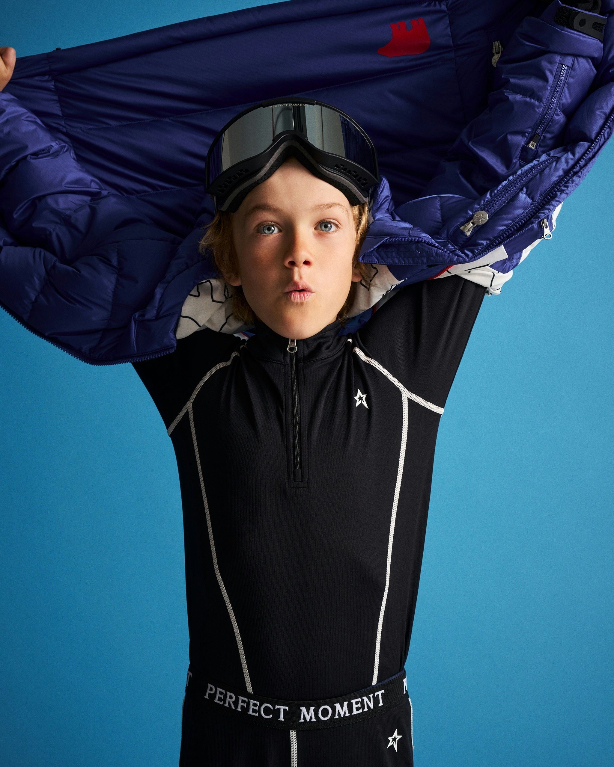PERFECT MOMENT 子ども用カラフルダウン スキーウエア Kids Ski