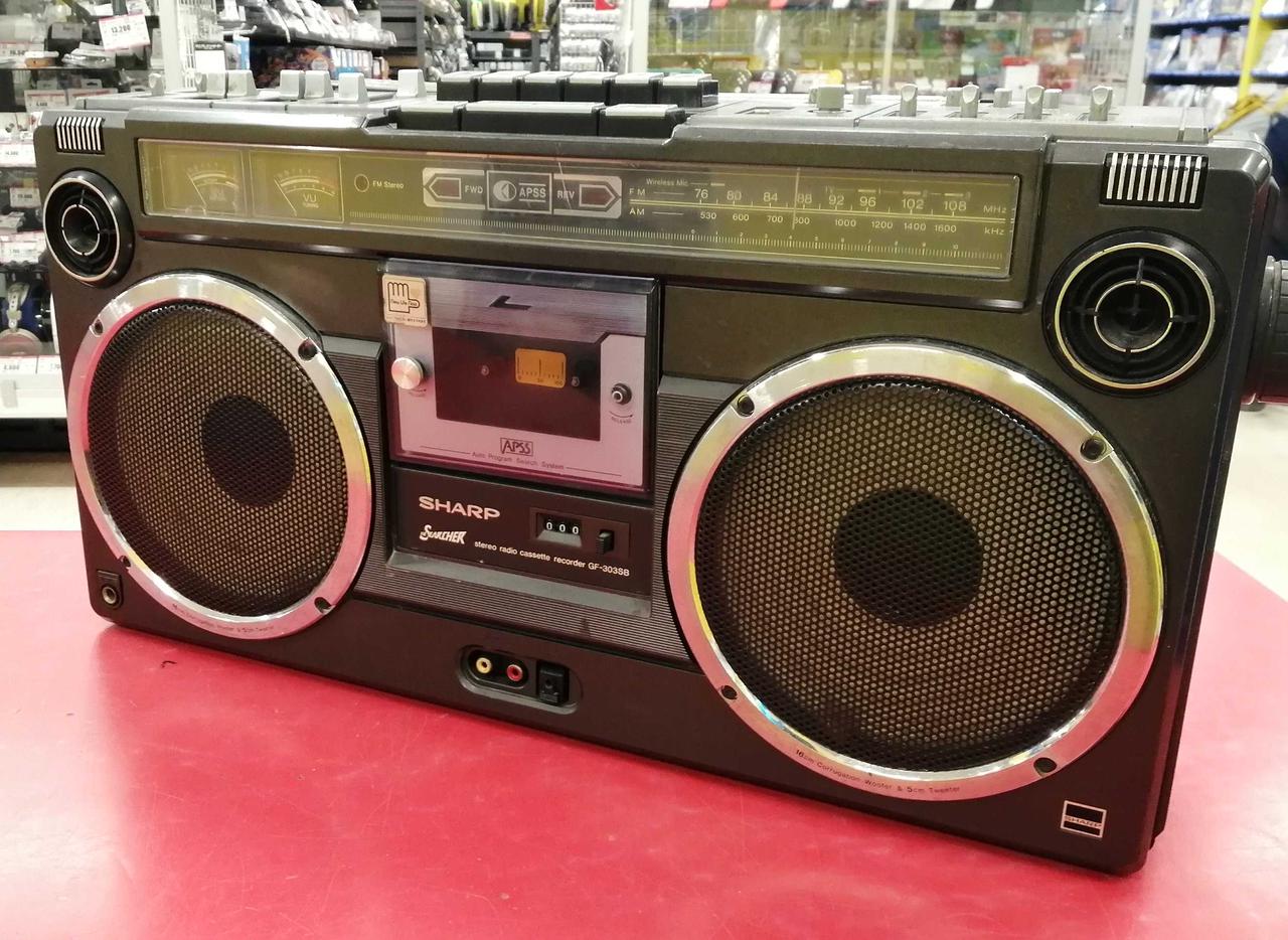動作品 SHARP GF-305SB カセットラジカセ 昭和レトロ 【公式通販】