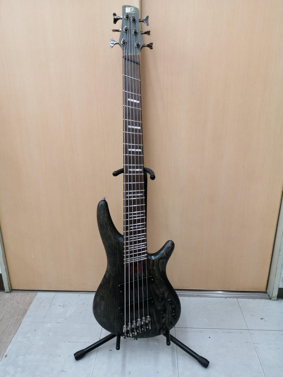 アイバニーズ(IBANEZ)|6弦ベース|【ハードオフ公式通販】オフモール