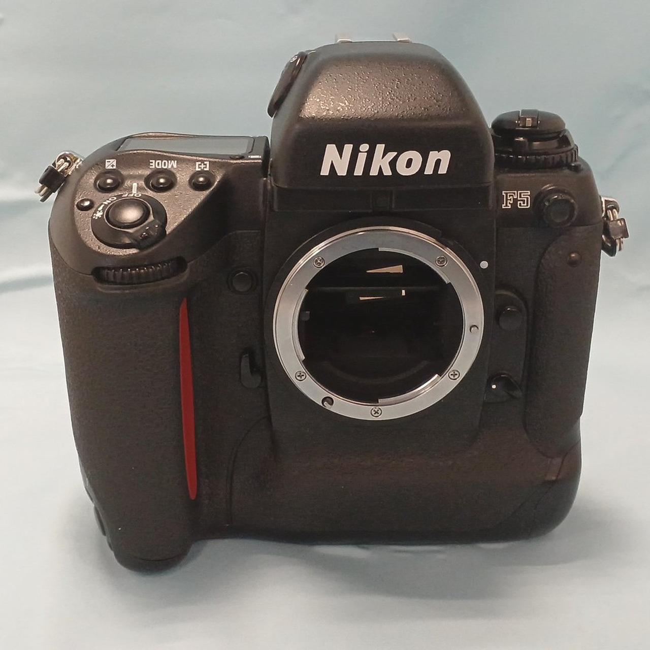 Nikon ニコン F5 フィルムカメラ レンズ無し Nikon ニコン F5 フィルム