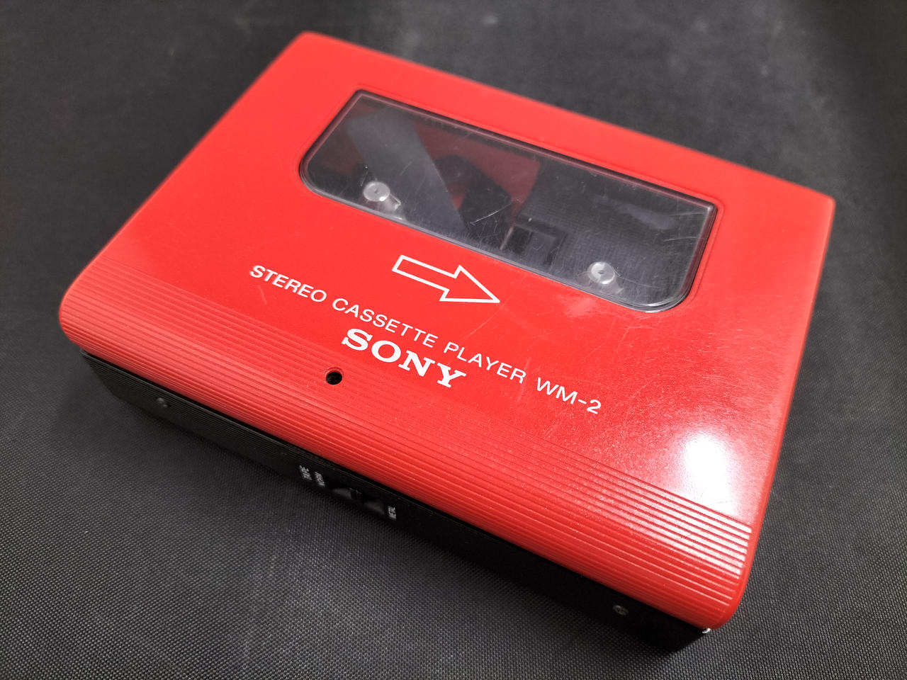 ジャンク SONY WM-2 ソニー ウォークマン2 カセットプレーヤー 赤