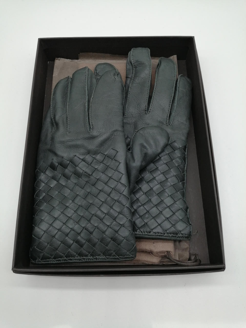 ボッテガヴェネタ(BOTTEGA VENETA)|イントレチャート レザーグローブ