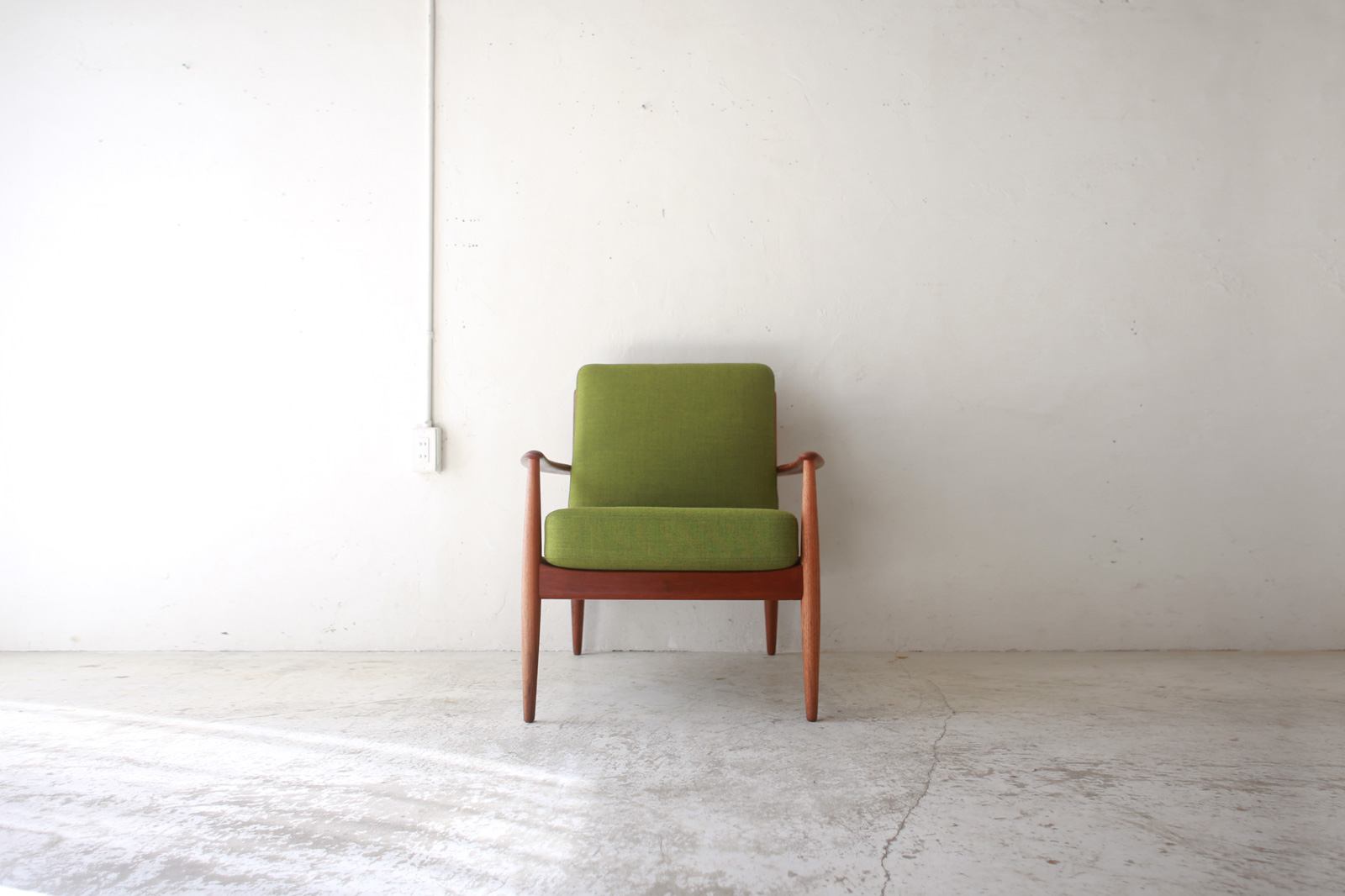 Easy Chair ” Model 118 ” by Grete jalk | phono | 金沢 北欧 中古