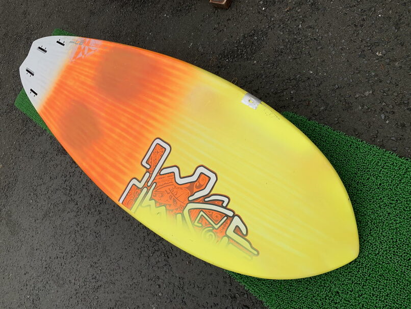 中古ウインドサーフィンボード STARBOARD REACTOR WAVE87 | 茅ヶ崎