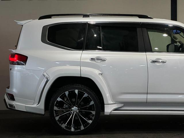 TOYOTA LAND CRUISER ZX | 2024 | WHITE | 9000 km | details