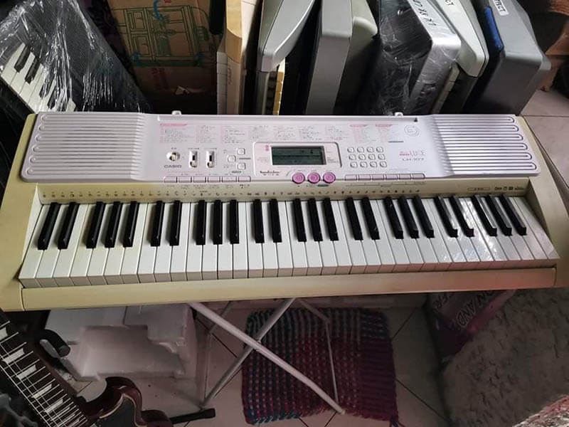 ☆CASIO LK-107☆光ナビゲーションキーボード☆61鍵☆取説☆送料