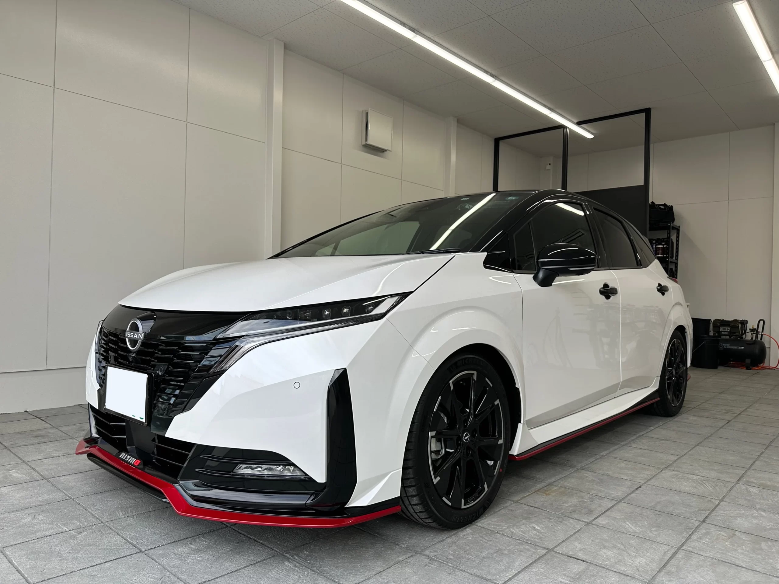 LM SLICK PRO施工｜オーラ | Plus手洗い洗車コーティング専門店｜愛知