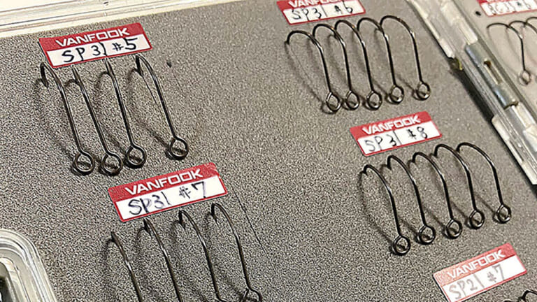 釣り針の目安は5尾で1回！ エリアトラウトのフック交換頻度で釣れる