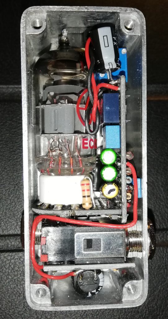 レビュー】Lee Custom Amplifier 12AU7BB【真空管バッファ