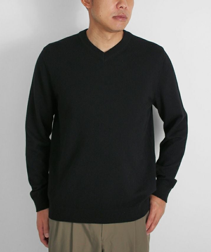 カシミヤ100％メンズVネックセーター | Milestone公式オンラインストア