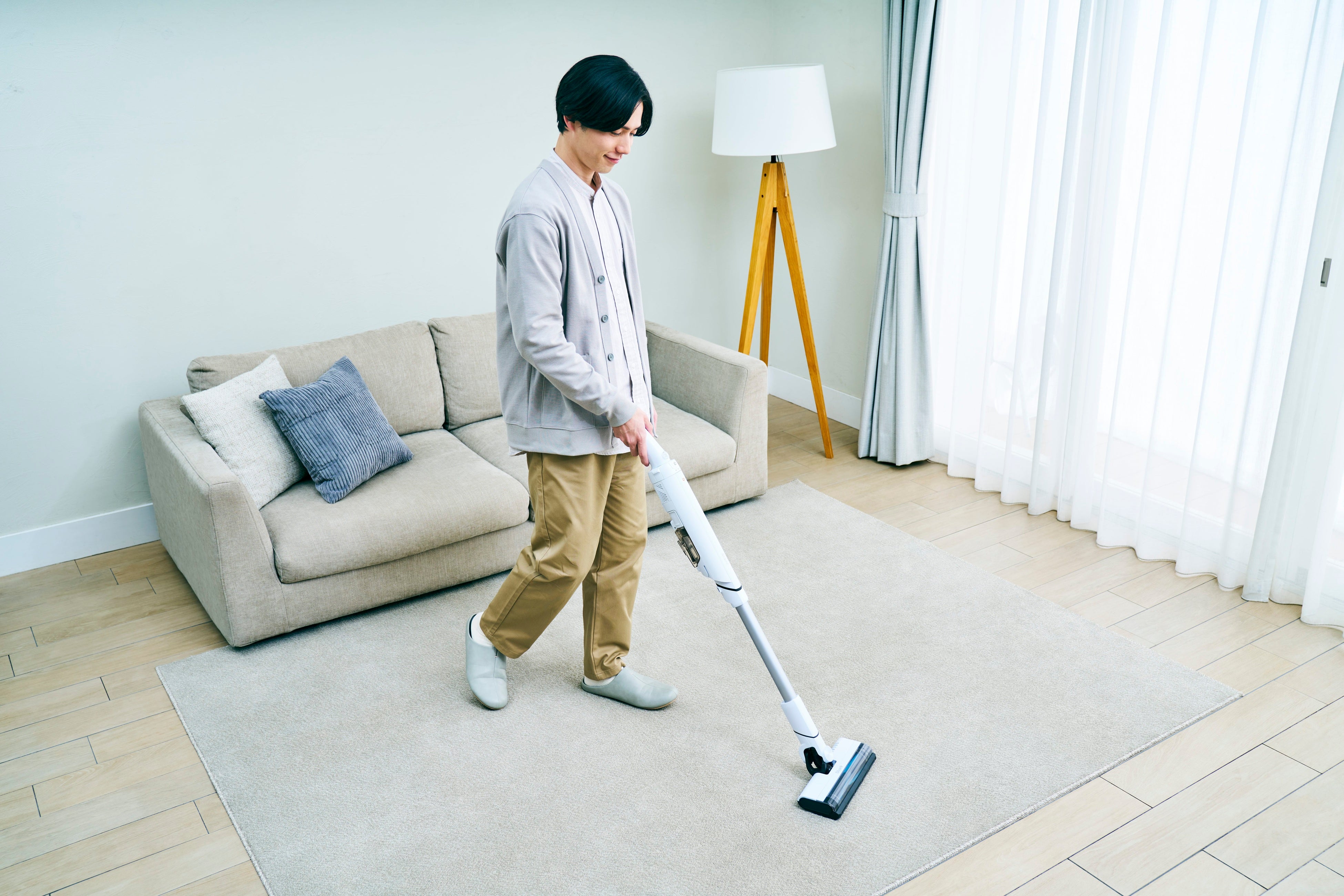 あなたの暮らしにフィットする “良いとこ取り”な掃除機 軽量なのに