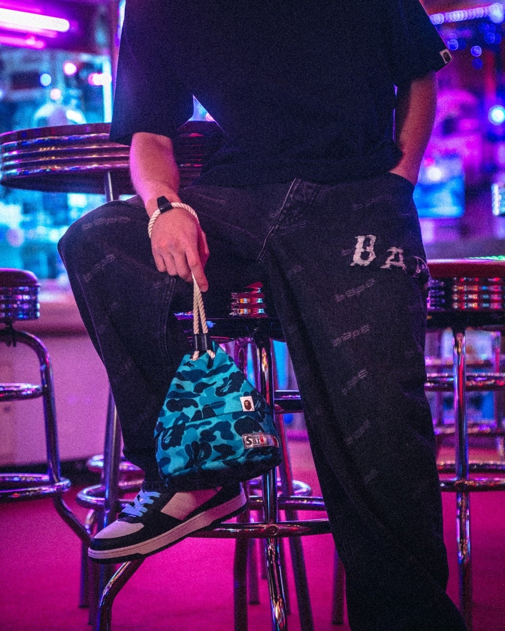 セントマイケル×BAPE スウェット L A BATHING APE® x ©SAINT Mxxxxxx