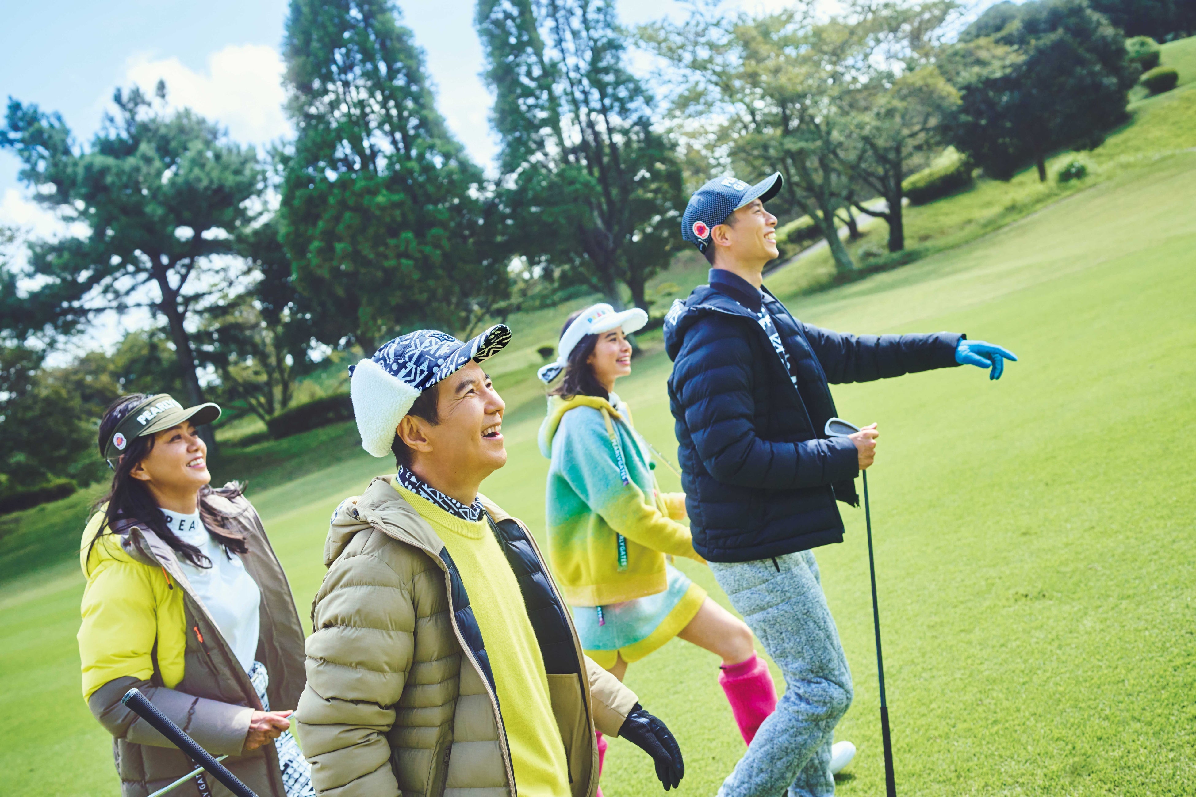 パーリーゲイツ】仲間とゴルフ「GOLF CAMP」をテーマにした2022 WINTER