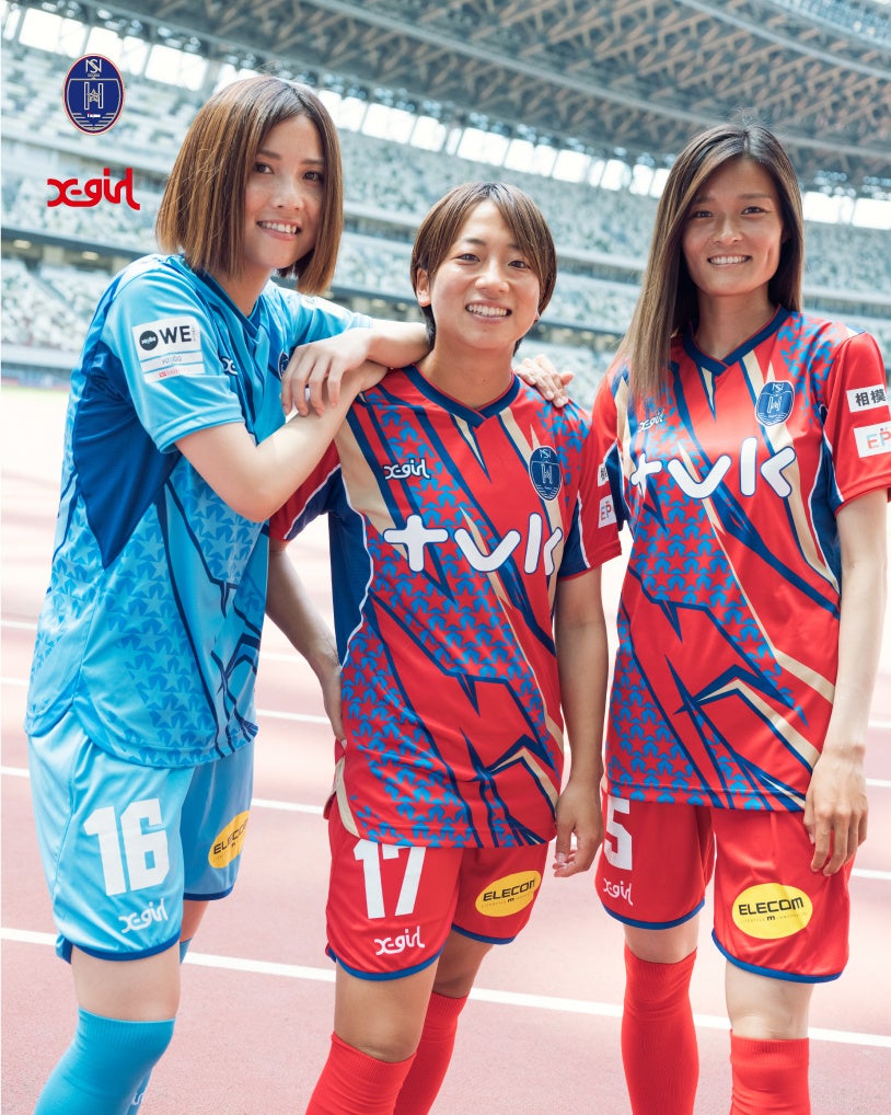 X-girl × WE LEAGUE 国立競技場を舞台にしたWEリーガーのユニフォーム