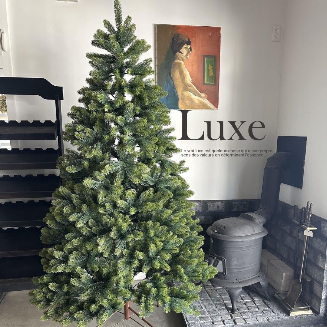 本物ではありません。」説明が必要なオシャレな北欧風のクリスマス