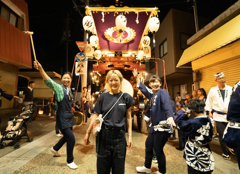 アーティスト・NakamuraEmiが”日本一やかましい祭“石取祭を体験