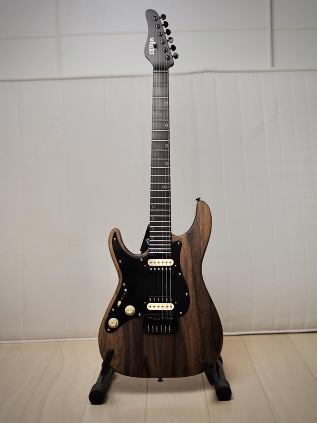 Schecter Sun Valley Super Shredder Exotic Black Limba : r